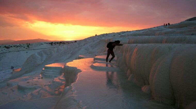 from-marmaris-pamukkale-evening-tour-with-transfer-dinner