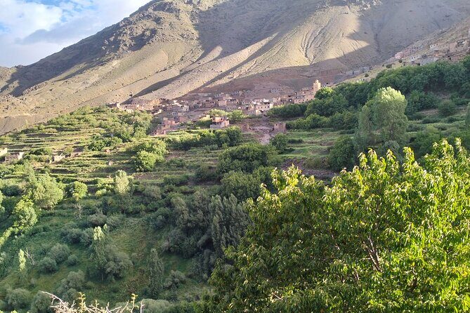 From Marrakech Day Hike to Tizi Mazaik Mountain 2400m - Key Points