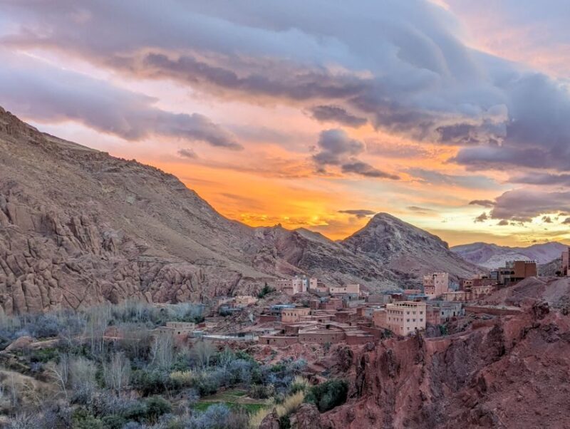 From Marrakech: Merzouga 4 Day Luxury Tour w/ Optional Quad - Accommodation & Meals