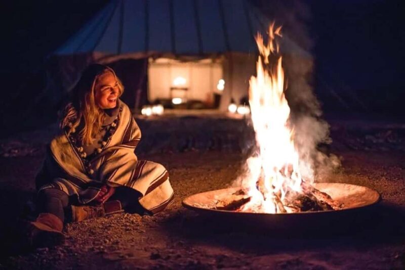 From Marrakesh: Dinner Agafay Desert Sunset, Stars And Show - FAQ