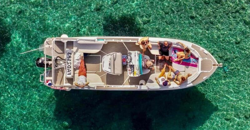from-marseille-iconic-calanques-boat-tour-with-snorkeling