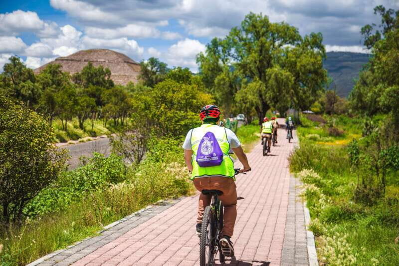 From Mexico City: Teotihuacan Pyramids and Bike Tour - The Itinerary in Detail