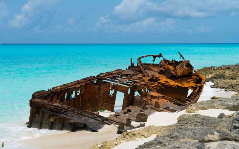 from-miami-beach-roundtrip-bimini-ferry-and-hotel-transfers
