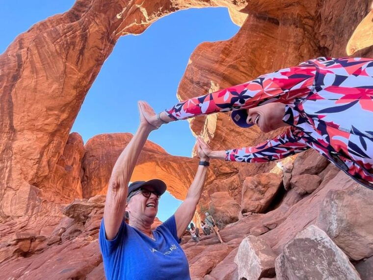 from-moab-arches-national-park-scenic-tour-with-short-hikes