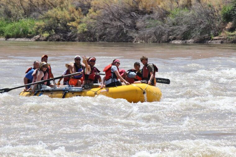 from-moab-canyonlands-4x4-drive-and-colorado-river-rafting