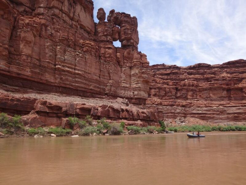 from-moab-cataract-canyon-whitewater-rafting-experience