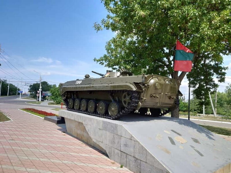 from Moldova:Tour to Soviet Transnistria with Cognac - An In-Depth Look at the Experience