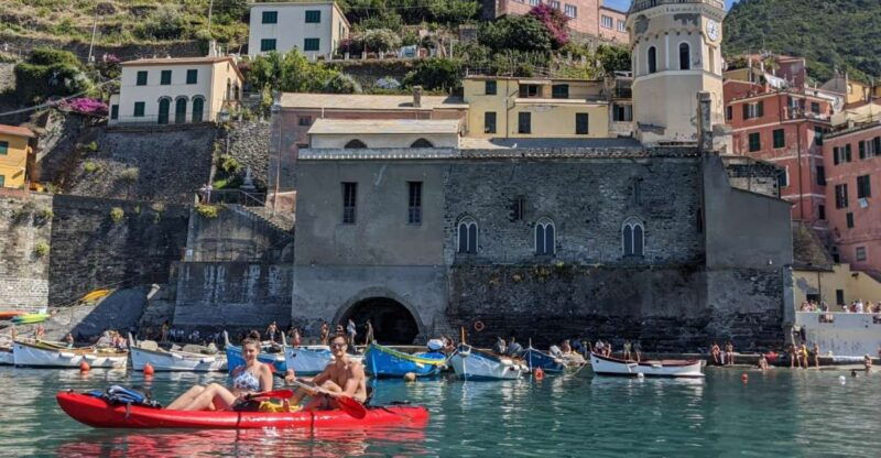 from-monterosso-vernazza-bay-kayaking-tour