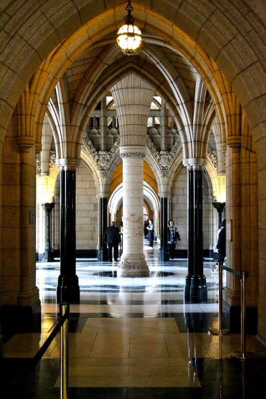 from-montreal-ottawa-with-private-guide-and-pickup