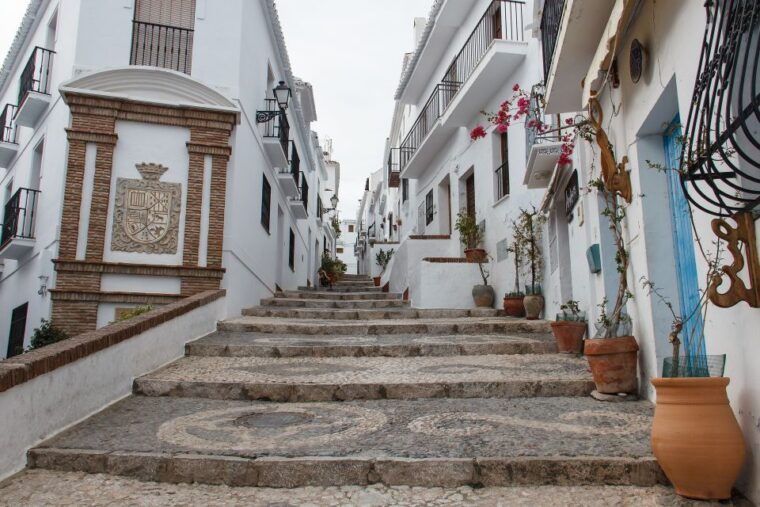 from-motril-nerja-frigiliana-and-caves-private-tour