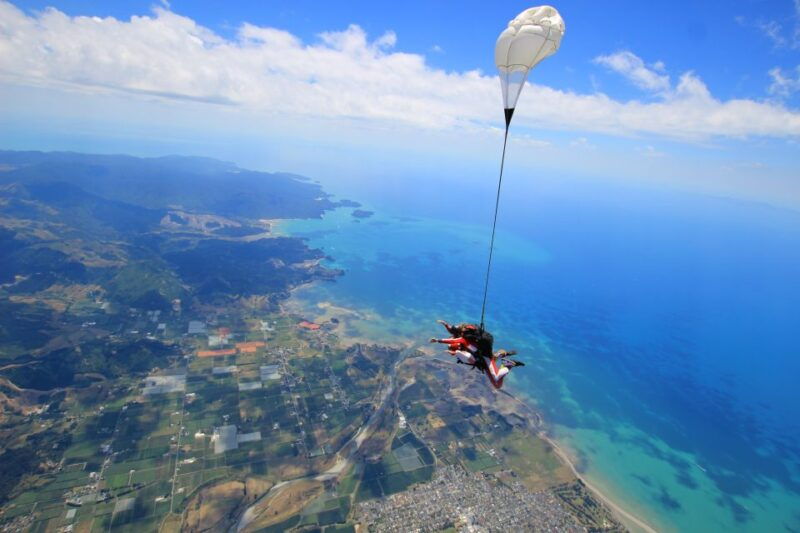 from-motueka-abel-tasman-tandem-skydive-experience