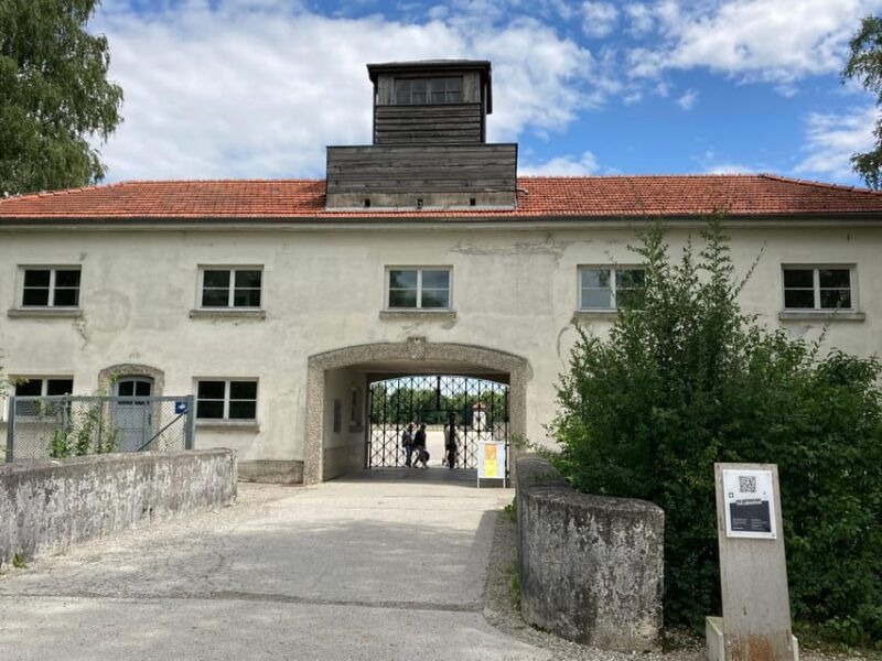 from-munich-dachau-concentration-camp-private-tour-by-train