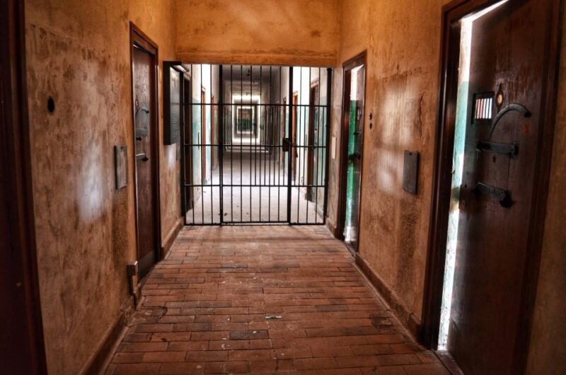 from-munich-dachau-memorial-site-tour-in-spanish