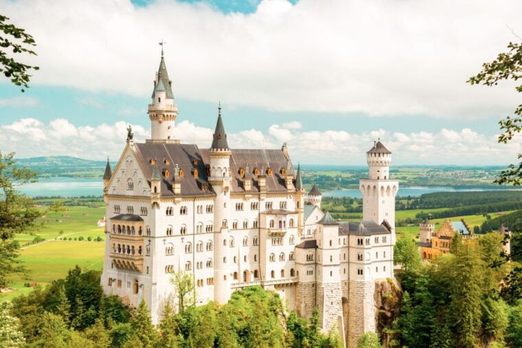 from-munich-neuschwanstein-castle-linderhof-premium-tour