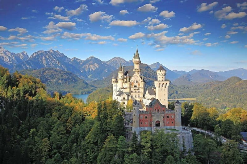 From Munich: Neuschwanstein & Linderhof Castle Full-Day Trip - Exploring the Bavarian Castles: Munich’s Full-Day Tour of Neuschwanstein & Linderhof