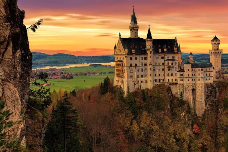 From Munich: Neuschwanstein & Zugspitze, Eibsee + Austria . - The Sum Up