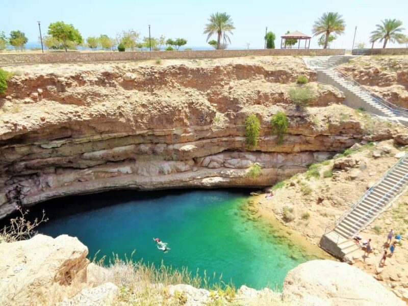 From Muscat: Wadi Shab and Bimmah Sinkhole Day Trip - Detailed Experience at Wadi Shab