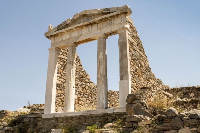 from-mykonos-new-port-delos-guided-tour