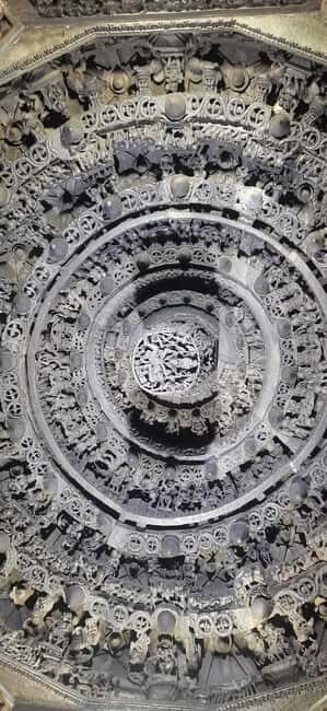 From Mysore: Belur, Halebidu, and Shravanabelagola Day Trip - Transportation and Practicalities