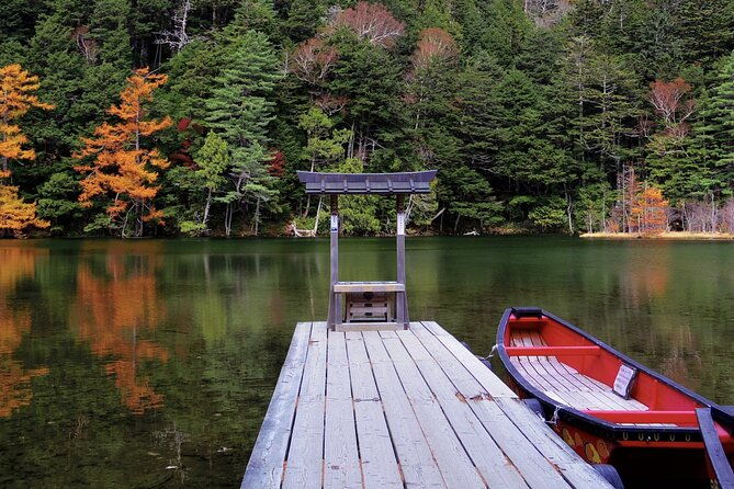 from-nagoya-kamikochi-enchanting-landscapes-seasonal-beauty