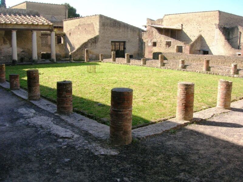 from-naples-2-hour-herculaneum-kid-friendly-tour