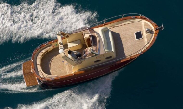 from-naples-capri-boat-tour-with-island-stop-and-snorkeling