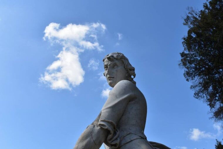 from-naples-caserta-palace-ticket-and-train-with-audioguide