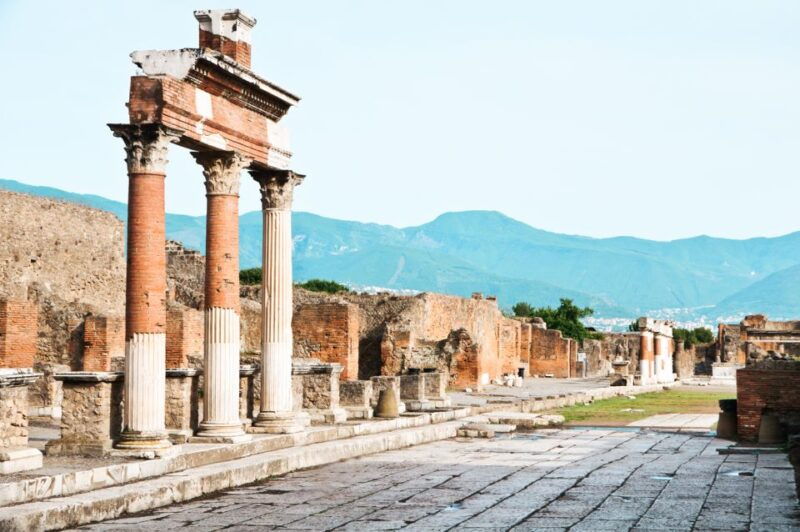 from-naples-or-sorrento-pompei-half-day-tour