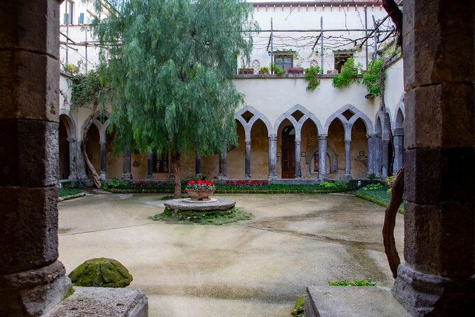 from-naples-pompei-and-sorrento-with-lunch-2