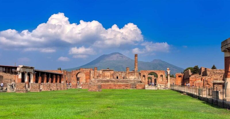 from-naples-pompeii-herculaneum-vesuvius-full-day-tour