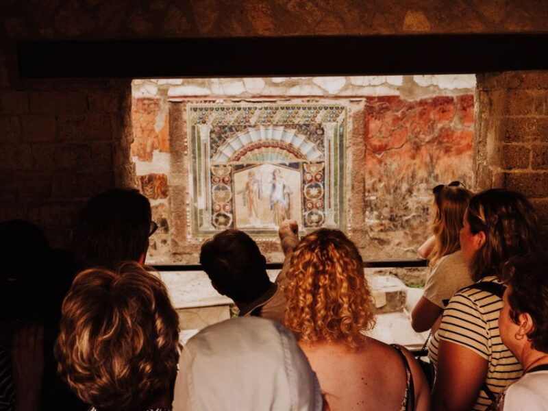 from-naples-pompeii-herculaneum-with-archaeologist-guide