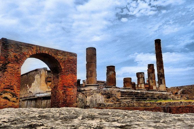 from-naples-pompeii-private-tour-with-lunch-at-the-slopes-of-mt-vesuvius