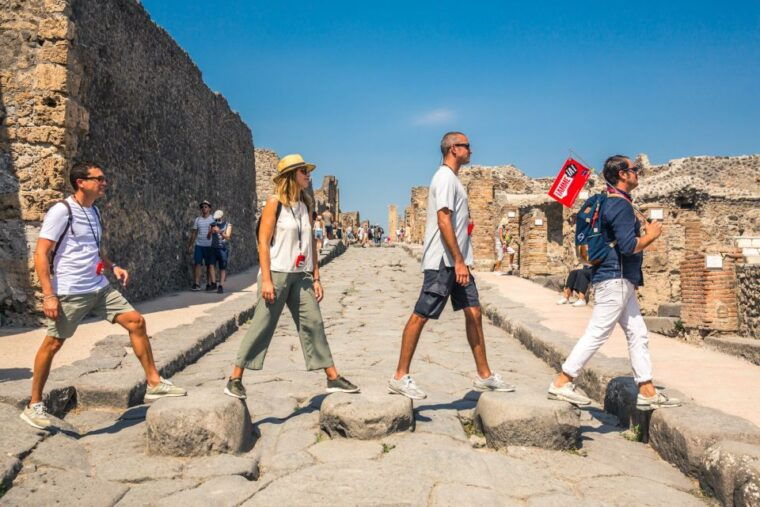 from-naples-pompeii-skip-the-line-guided-tour