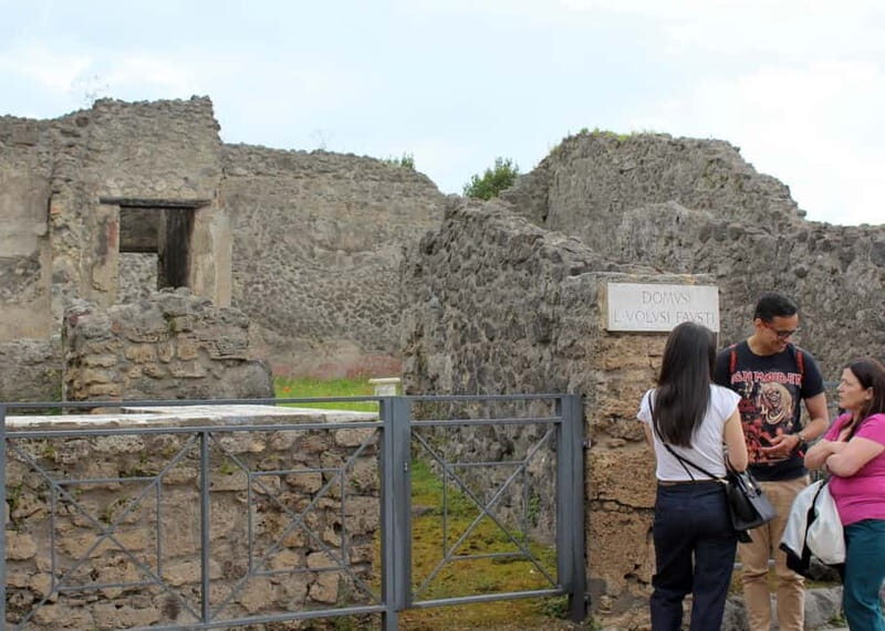 From Naples: Pompeii & Vesuvius Tour with Lunch Included - The Logistics: Timing, Transport, and Group Size