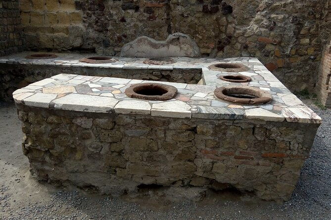 from-naples-pompeii-wine-tasting-private-day-tour