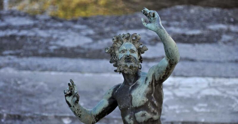 from-naples-port_private-tour-of-pompeii-and-sorrento-2