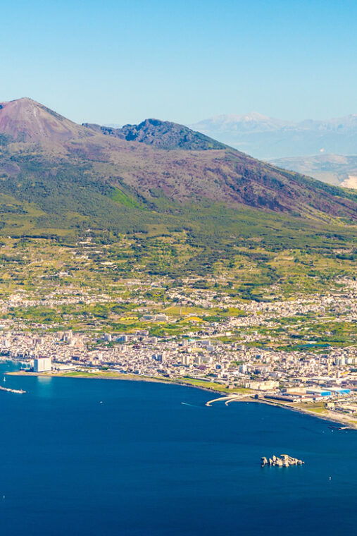from-naples-port_private-tour-pompeiivesuvius