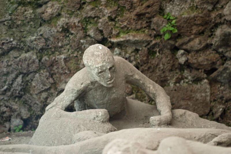 from-naples-private-tour-of-pompei-sorrento-positano