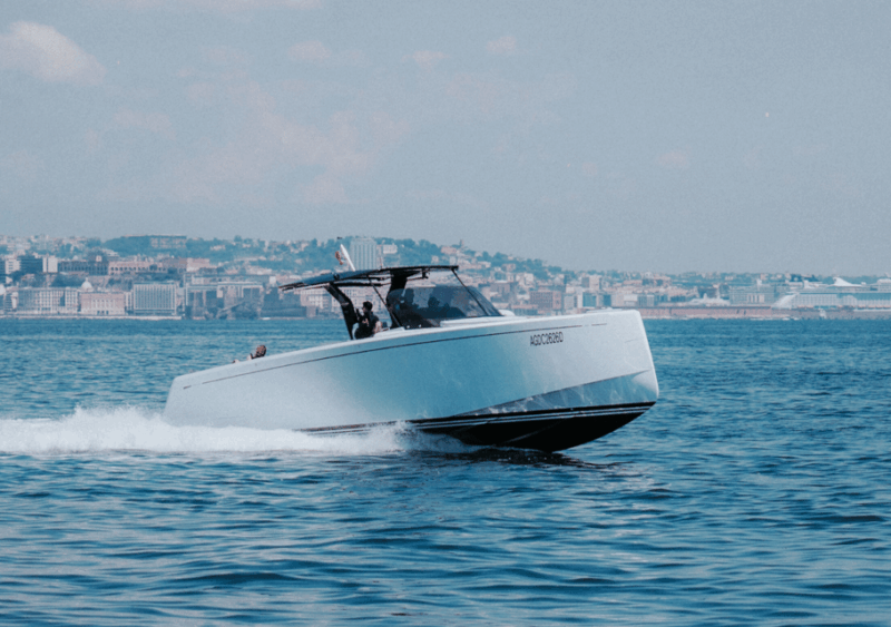 from-napoli-luxury-boat-tour-of-capri-amalfi-coast