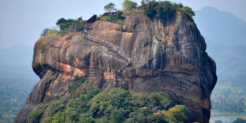 From Negombo: Sigiriya and Dambulla Day Trip and Safari - FAQs
