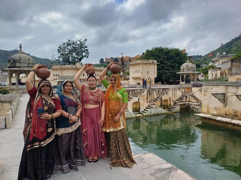 From New Delhi : 4 Days Private Luxury Golden Triangle Tour - The Itinerary in Detail: A Closer Look at Your Four Days