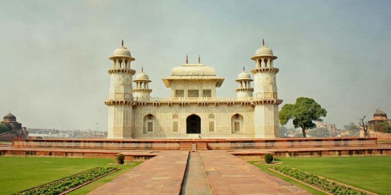 From New Delhi: Private Sunrise Taj Mahal Tour by Car - Key Points