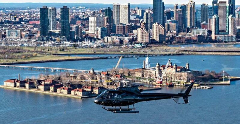 from-new-jersey-nyc-skyline-helicopter-tour