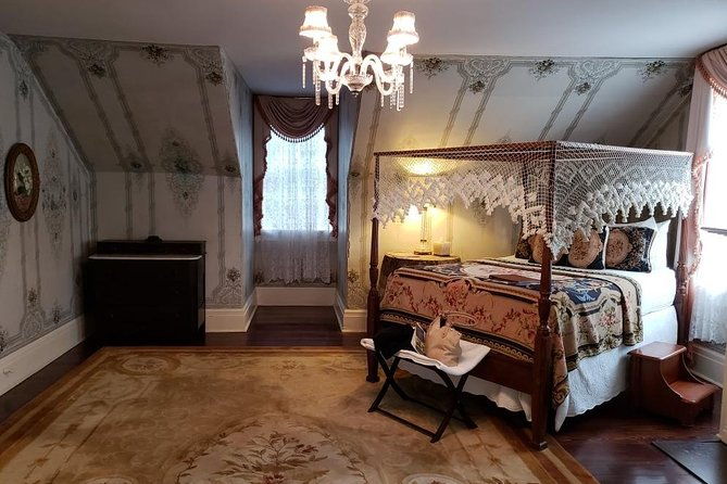 from-new-orleans-private-haunted-myrtles-plantation-adventure