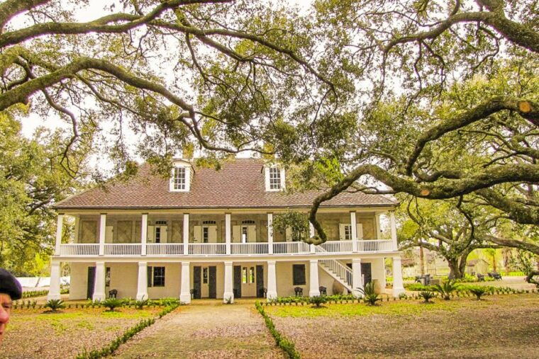 from-new-orleans-whitney-plantation-ticket-transportation