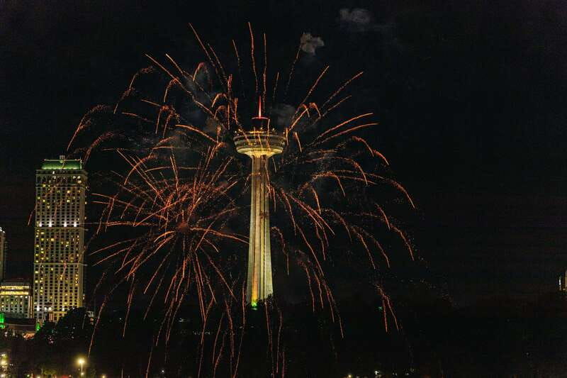 from-new-york-city-niagara-falls-one-day-tour-2