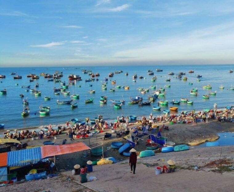 from-nha-trang-full-day-trip-to-mui-ne