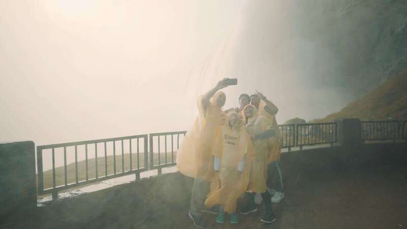 from-niagara-falls-usa-canadian-side-tour-w-boat-ride-2