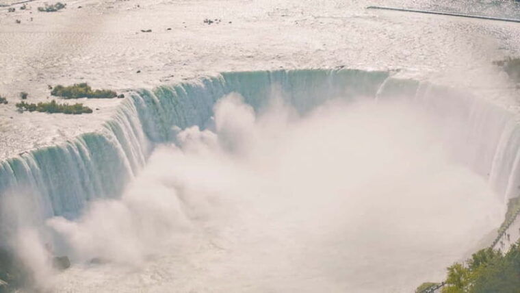 from-niagara-falls-usa-canadian-side-tour-w-boat-ride-2