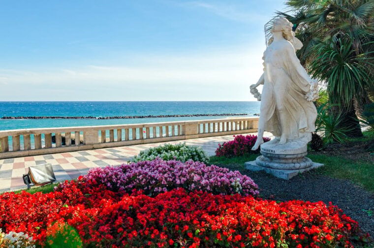 from-nice-italian-riviera-monaco-monte-carlo-tour